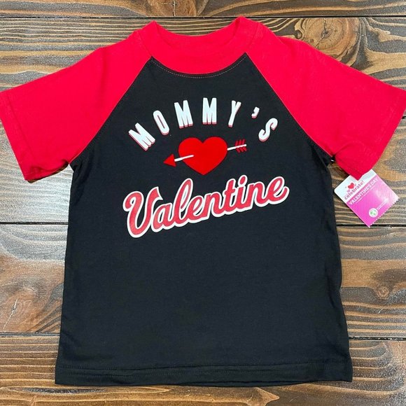 5/$20 NEW 2T Boys MOMMY'S VALENTINE Tee - Picture 2 of 4